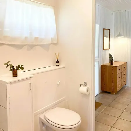 Tatil Evi On Natural Plot Near Gudmindrup Højby